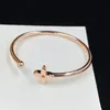 With BOX Luxury Bracelet Designer Bangle for Women Fashion Bangles Steel Alloy Gold-plated Craft Never Fade Not Allergic Wholesale Best Jewelry