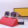 Designers Mens Solglasögon för kvinna Summer Beach Eyeglass Classic Glasses Outdoor Sport Sunglass Fashion Sun Glass Luxury Sunshade Eyewear With Box BLG24481
