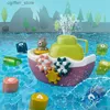 Toys de bain pour bébé 2023 Baignoire chaude Sprinking jouet mur mural navire Pish baignoire Bathtube jouet d'eau jouet avec des blocs alphabetes pour enfants L48