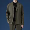 Manlig casual kostym lyxjackor blazer set streetwear stiliga koreanska 2 stycken uppsättningar med byxor fjäder överrockbyxor 240326