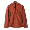 Sonnencreme Männer 2024 Sommereiseis Seide atmungsaktives schnelles Trocknen ultra-dünner Mantel Topstoney 5 Farben Lose Trend Hautkleidung Outdoor Fishing Wheel Jacke 772406