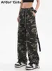 Damesjeans camouflage lading broek vrouwen strtwear 2023 zomer ins hiphop retro vrouwelijke buitensportbroek hoge taille rechte broek y240408