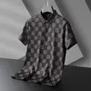 PLAID Tryckt modeföretag Polo Shirt Mens 2024 Summer Thin Breattable Trendy Lapel Casual Tshirt 240402