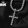 Подвесные ожерелья Bling King Vintage Heart Cz Cross Cross Counglace полное со льдом набор зубцов кубическая циркония с теннисной цепью милые роскошные украшения