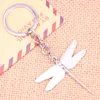 Keychains 20pcs Fashion Keychain 43 47 Mm Dragonfly Pendants DIY Men Jewelry Car Key Chain Ring Holder Souvenir For Gift