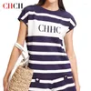 T-shirts pour femmes Chch Fashion Classic 2024 Knitwear Vintage Stripes Fit Casual Fit Tricotted Courts courts