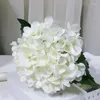 Dekorative Blumen 1 Bündel künstlicher Hortensie gefälschte Zweig Seiden Pfingstrose Plastikblume Vase Arrangement für Home Wedding Party Dekor Dekor