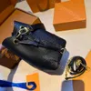 Kvinnors lyxdesigner Medieval Bucket Bag Women's Handbag Shoulder Bag Crossbody väska shoppingväska Original Hårdvarulogo axelband avtagbar 22 cm
