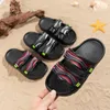 Supper Summer Sandals Buty ogrodowe chłopcy Dziewczyny Slajdy Kappy Outdoor Dzieci Plaży Sandały basenowe bez poślizgu buty wodne 240408