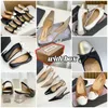 Med Box Repetto Designer Sandaler Luxury Slippers Womens Crystal Heel Bowknot Dancing Shoes Soft Room Platform Slip-On Size 35-39 5cm GAI