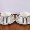 Filiżanki spodki do kawy kubki kubki dekoracja bone bone China i herbata ceramiczne luksusowe zestawy pijaków