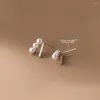Stud-oorbellen Itsmos S925 Sterling Silver Vintage Synthetische Pearl V-vormige Franse Earstuds Elegante sieraden voor vrouwen