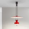 シャンデリアイタリアのモダンなミニマリストレストランLEDシャンデリアデザイナーデスクリーディングオフィスリフティングピーンデントランプの家の装飾吊りライト
