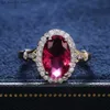 Cluster Rings Huitan Large Oval Rose Red Cubic Zirconia Womens Ring Luxury Womens Jewelry Party Best Mother Gift Brilliant CZ Ring240408