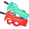 Toys pistolet P90 Electric Water Gun Touet grande capacité Automatic Repeater Summer Water Pun Pleach Piscine extérieure Bodet d'eau Toy 240408