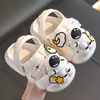 Slipper Childrens Hausschuhe Eltern-Kind-Sandalen Pantoffeln Baby weicher Boden weiblich Baby Innen im Freien Strand Sandalen Pantoffeln nicht rutsch 2448