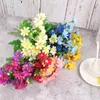 Symulacja kwiatów dekoracyjna jedwabny kwiat mały świeże plastikowe stokrotki orchidei 7-kongresowy bukiet ślubny