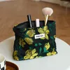 Kosmetiska väskor gul blomma stor kapacitet dragkedja design kvinnors väska förvaring resor toalettartiklar praktiska hand ins