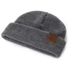 Boinas Unissex Beanie Hat Hat Urgentman Brand Casual Chapéus de Inverno para Homens Mulheres Moda Moda Capinho Hip-Hop Sólido