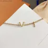 Charm Bracelets weibliche Designerin Diamant Charmalm Armband Modebrief gegen Anhänger Goldschmuck kostenlos Versand mit B240408