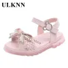 Sneakers ulknn flickor självlysande sandaler småbarnskor barn nonslip sommarstrand barn sandaler bow pärla prinsessor skor rosa 28y