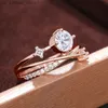 Cluster Rings Huitan Nieuwe Twist Design Fancy Women Finger Rings met glanzende kubieke zirkonia voortreffelijke Engage Wedding Accessories Fashion Jewelry240408