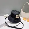 Luxury's Designers Emmer hoeden klassieke brede rand met solide kleur volledige afdrukbrief Zonzon hoeden dubbelzijds draagbare trend reizen buckethats honderd hoed