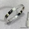 Schroefarmbandontwerper voor vrouwelijke armband Designer schroef armbanden Heren Designer armband Goudarmbanden 4 mm 6 mm 7 mm Bangle For Man Bangles Jewelry Designer