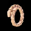 I65E Luxury Bijoux Band Anneaux High Version Baojia Bos en forme de diamant complet Open Niche couples têtes de serpent Multi Ring Elw0