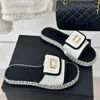Designer di diapositive donne sandali primaverili sandali Sumpi di lusso Slipisti in maglia di lusso Slifori di piattaforma dolce di tweed mixa