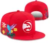 2024 American Basketball "Hawks" Snapback -hoeden 32 teams Luxe designer Finale kampioenen Locker Room Casquette Sporthoed Strapback Snap Back Back verstelbare pet A2