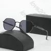 Polygon metalowe okulary przeciwsłoneczne Kobiety zabytkowe ramy dla żeńskich okularów słonecznych luksusowe marka projekt punkowy okulary napędowe odcienie Uv400 femme lunette de soleil