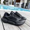 Genuine Leather Athletic Shoes Women Men Sports Designer skate Shoes Luxury Valentinosneakers Running Woman Trainers 5526