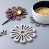 TACK MATS CRÉATIVE PETAL SILICONE ISOLAGE MATE D'ISOLATION INTERING CUISIN