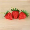 Dekoracja imprezowa 20pcs sztuczne truskawkowe owoce wyświetlacza żywność symulacja