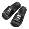 Ny stil tofflor sandal casual skor lyxig gummi sandale sommar strand kvinnliga skjutreglage utomhus svart inomhus designer mule män loafer pool platt mans skjutflicka gåva