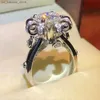 Anelli a grappolo Huitan Creative Flower a forma di zirconia cubica Anelli per donne Bling Iced Out Ladys Ring Anniversary Party Fashion Jewelry240408