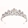 Clips de cheveux Couleur argentée Crystal Tiaras and Crowns Bandband Rhingestone Brind Bride Accessoires Femmes Bijoux de mariage