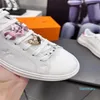 Låg toppplattform sneakers designer casual skor röda platt kvinnor män mode lyxiga loafers stora mocka läder