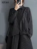 Kvinnors blusar xitao asymmetriska kvinnor kausal skjorta mode svart långärmad lapel topp inledande vårpersonlighet lös dmj3014