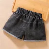 Ienens enfants bébé filles d'été denim vêtements shorts jeans vêtements enfants fille décontractée pantalon court bas de fond 240328