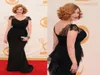 Inspiré par Christina Hendricks Une robe de célébrité en dentelle noire de ligne avec un décolleté sexy et à manches courtes basses bas satin tissu4921563