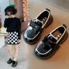 Sneakers 2022 Spring New Kids Leather Shoes Storbritannien Style Black With Bow Versatile Girls Glossy Princess Mary Janes Children Fashion Flat