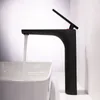 Badrumsvaskar kranar Skowll kran Modern bassäng däckmontering Vanity 1 hål toalett med en enda handtag Bad HG-295