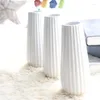 Fleurs décoratives simulées en porcelaine blanche vases