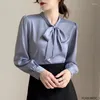 Camicette da donna top con papillaggio da donna in stile coreano abiti da design lavoro elegante donna signora carino nastro allacciato-up dolce camicie bianche di base