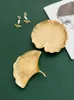 Decorative Figurines Luxury Gold Ginkgo Lotus Leaves Brass Tray Home Tabletop Decor Small Plate For Jewelry Fruit Dessert Storage Holder