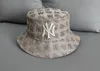 2024 NIEUW MERK Design Maple Bucket Hats Men Dames Mode Zomer Outdoor Zonnige strandhoeden Luxe emmer hoeden Vissershoeden