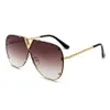 Lunettes de soleil mode Des lunettes de soleil grandes lunettes de soleil Femmes hommes Luxury Brand LETTRE V SUR LES LASSES MÉDE SPÉCIALES EUVEURS UV400 FILLES