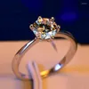 Klusterringar 0,5ct 1CT Real Moissanite Ring Engagement Wedding Diamond For Women 925 Sterling Silver Luxury Quality Fine Jewelry